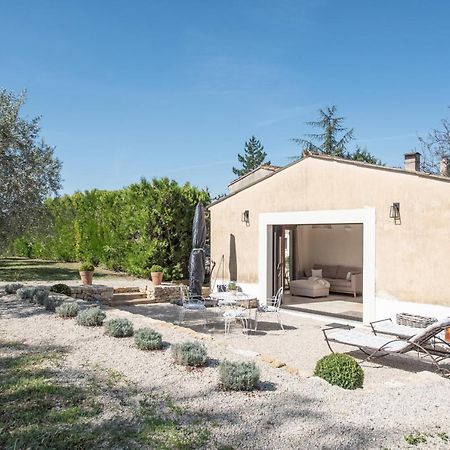 La Petite Ruche, 1 Bedroom Gite In The Luberon أبْتْ المظهر الخارجي الصورة