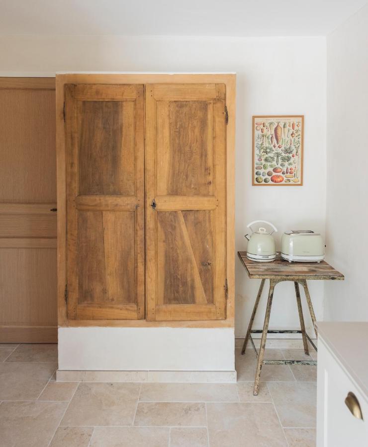 La Petite Ruche, 1 Bedroom Gite In The Luberon أبْتْ المظهر الخارجي الصورة