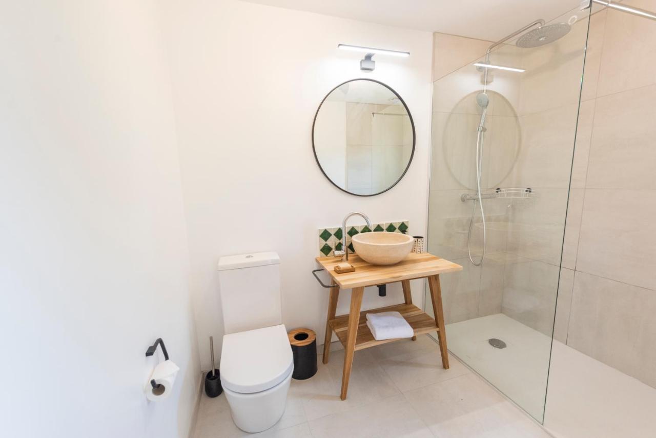 La Petite Ruche, 1 Bedroom Gite In The Luberon أبْتْ المظهر الخارجي الصورة