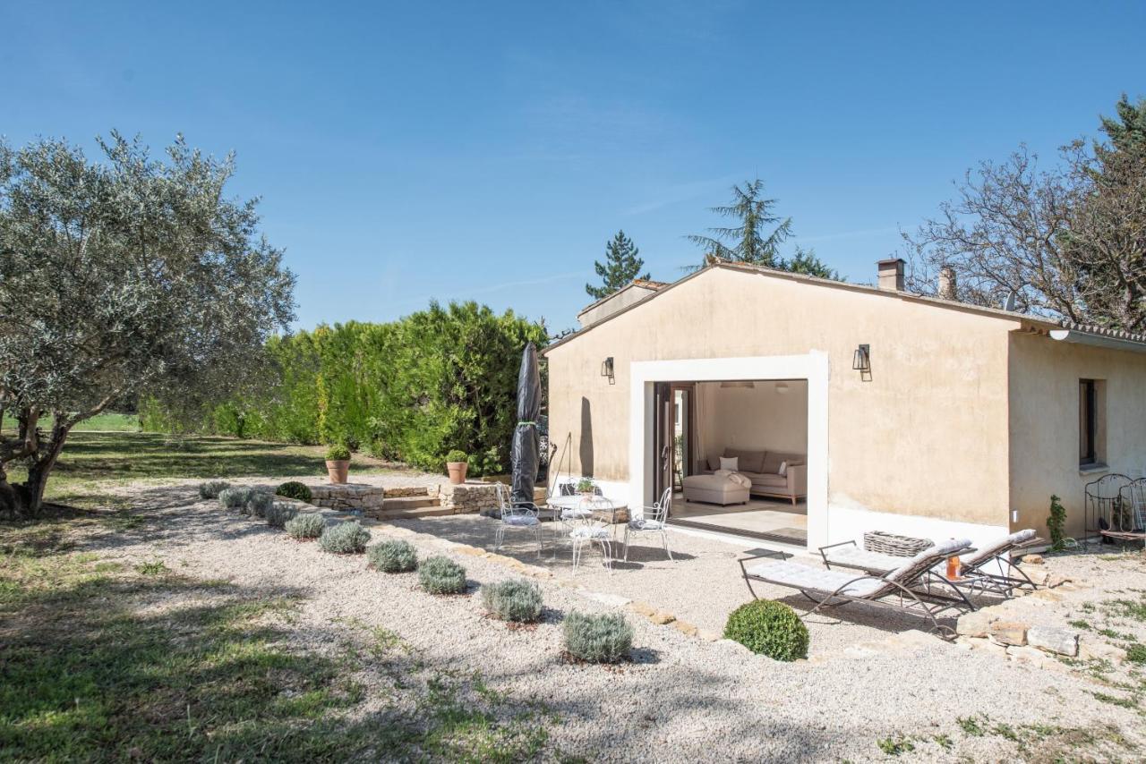 La Petite Ruche, 1 Bedroom Gite In The Luberon أبْتْ المظهر الخارجي الصورة