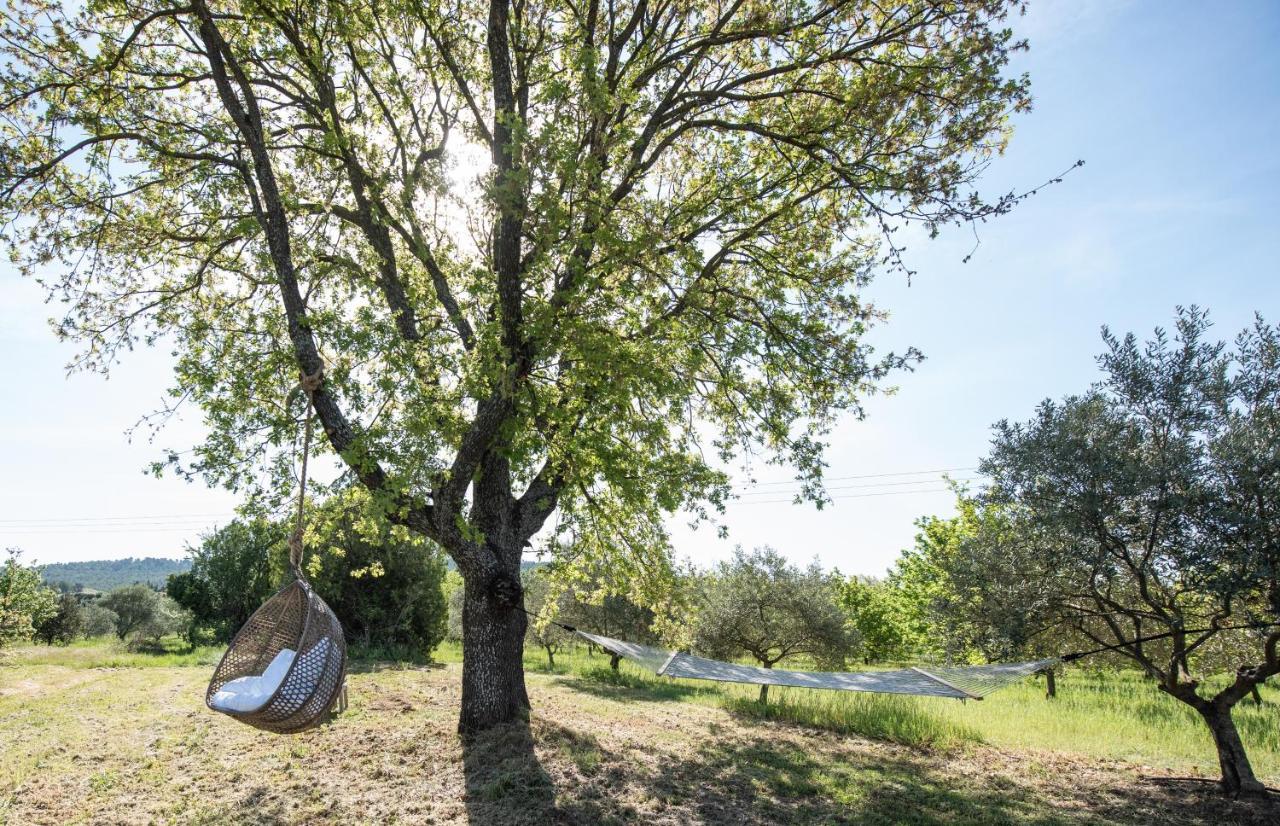 La Petite Ruche, 1 Bedroom Gite In The Luberon أبْتْ المظهر الخارجي الصورة