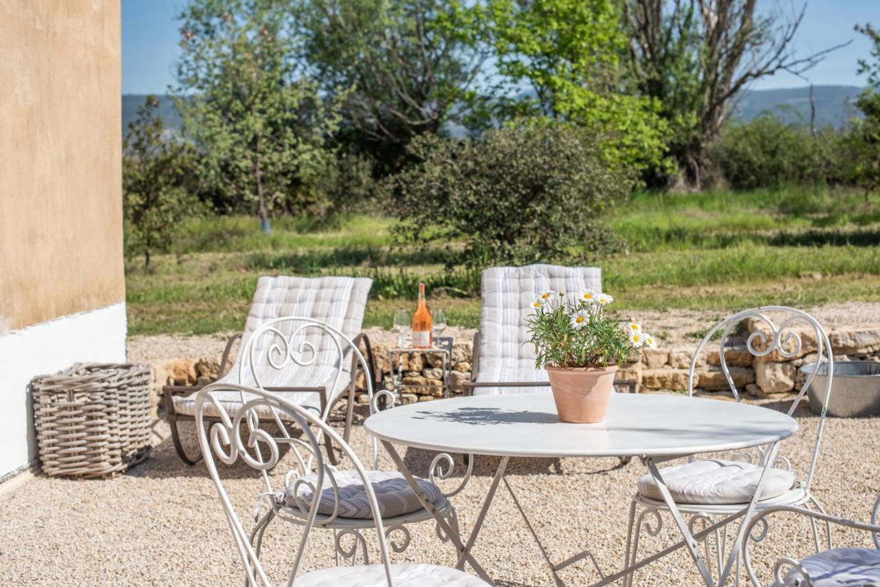 La Petite Ruche, 1 Bedroom Gite In The Luberon أبْتْ المظهر الخارجي الصورة